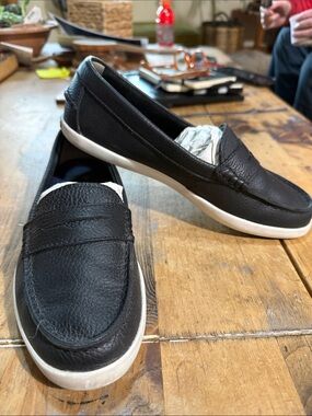 Cole Haan Nantucket Navy Pebbled Leather Penny Loafers Size 8.5 B